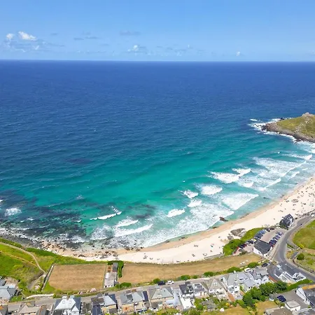 Seabreeze 3 - Seaview & Parking Apartment St Ives  Exterior photo
