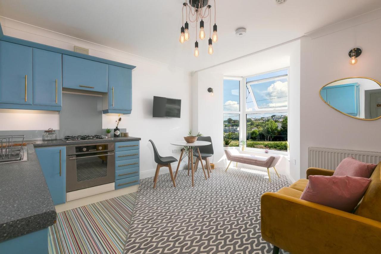 Seabreeze 3 - Seaview & Parking St Ives (Cornwall)